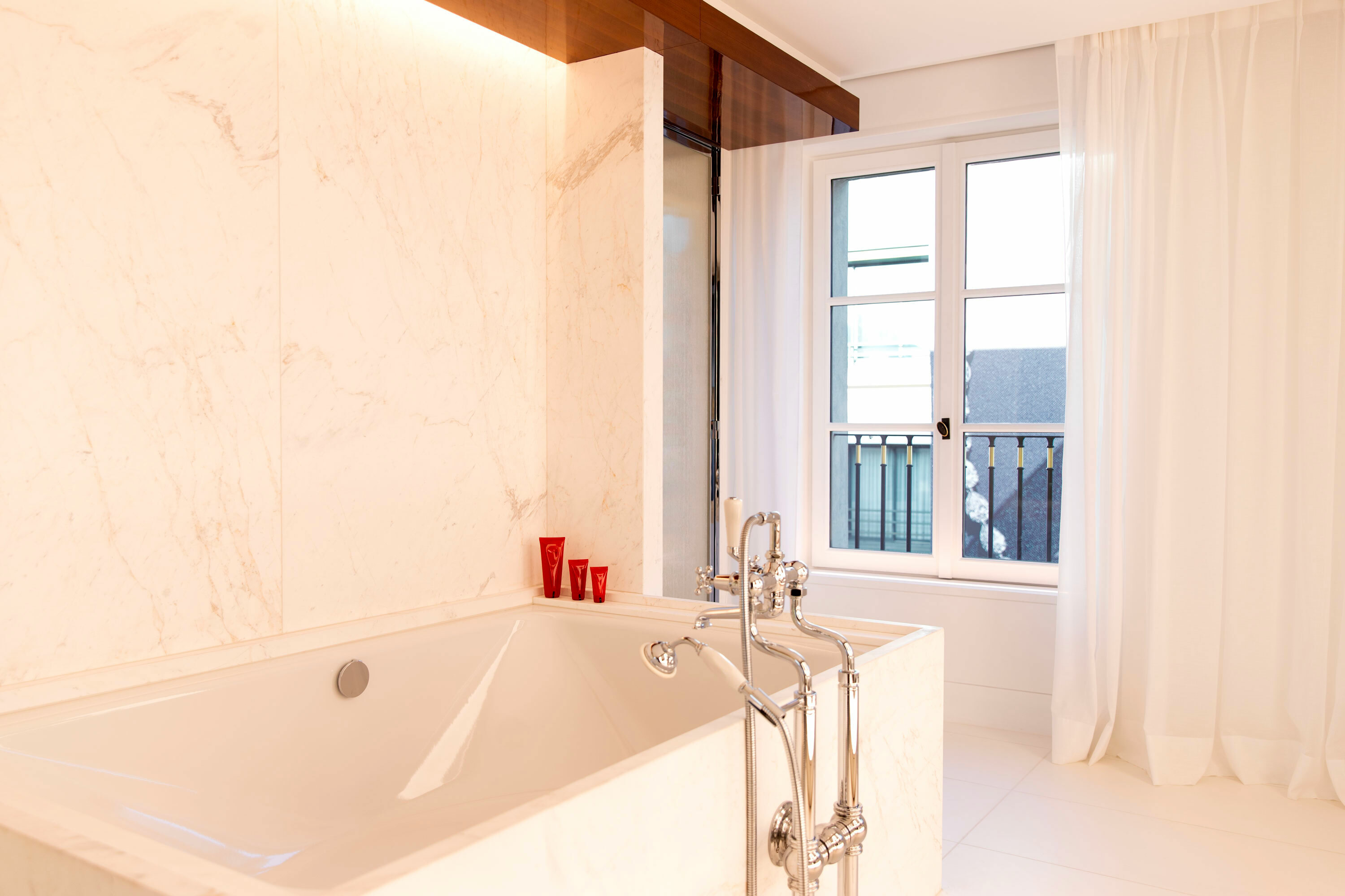 Suite 25 – Castiglione in Paris | Hotel Costes